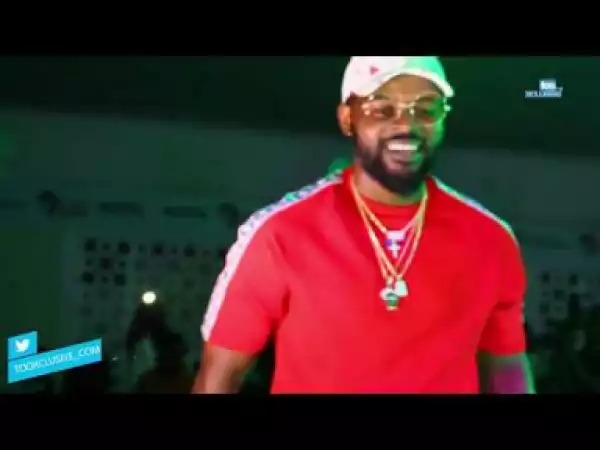 Falz Gives Them The Sweet Boy Performance At Freestyle Football